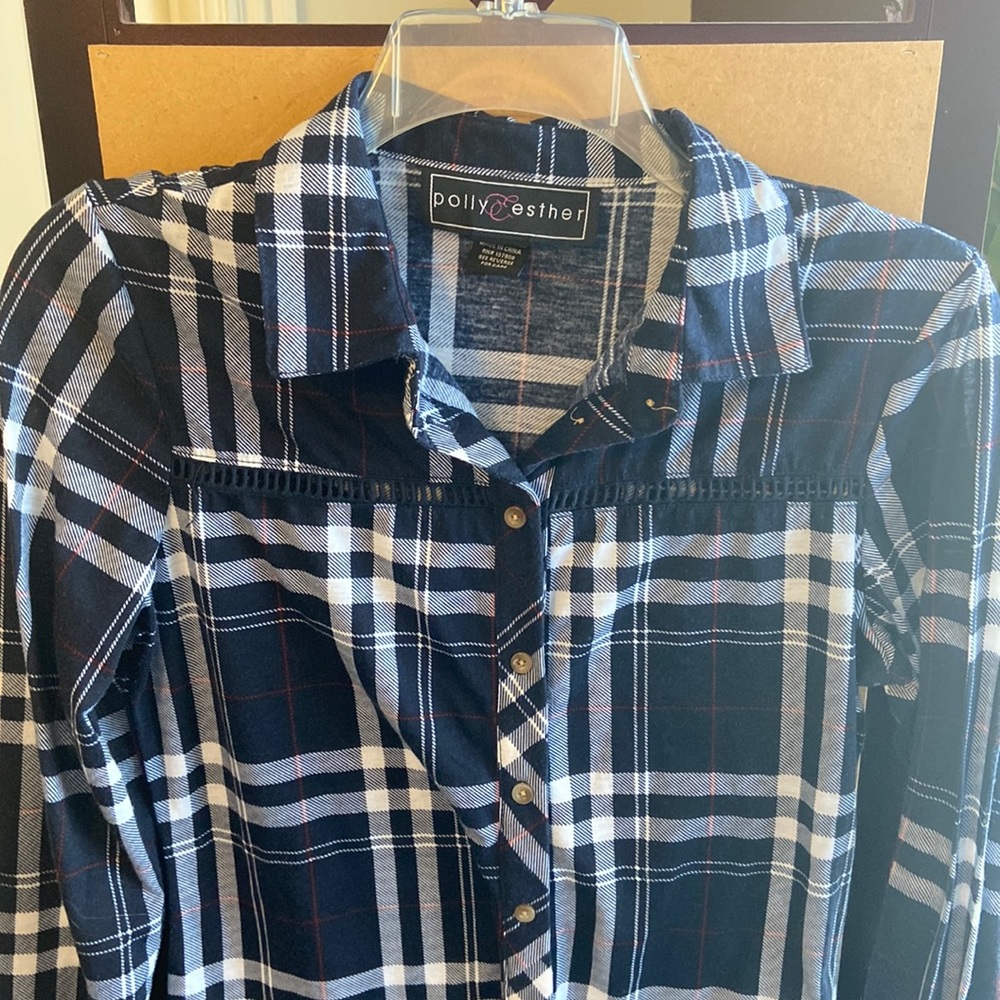 JRS M Polly & Esther plaid button down shirt